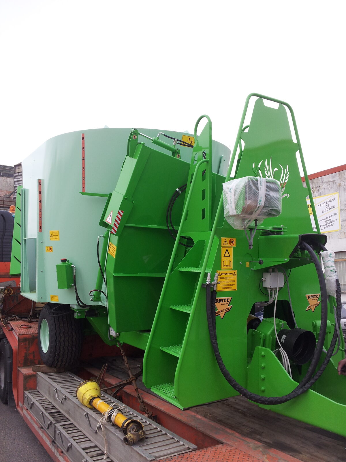Machine agricole 1