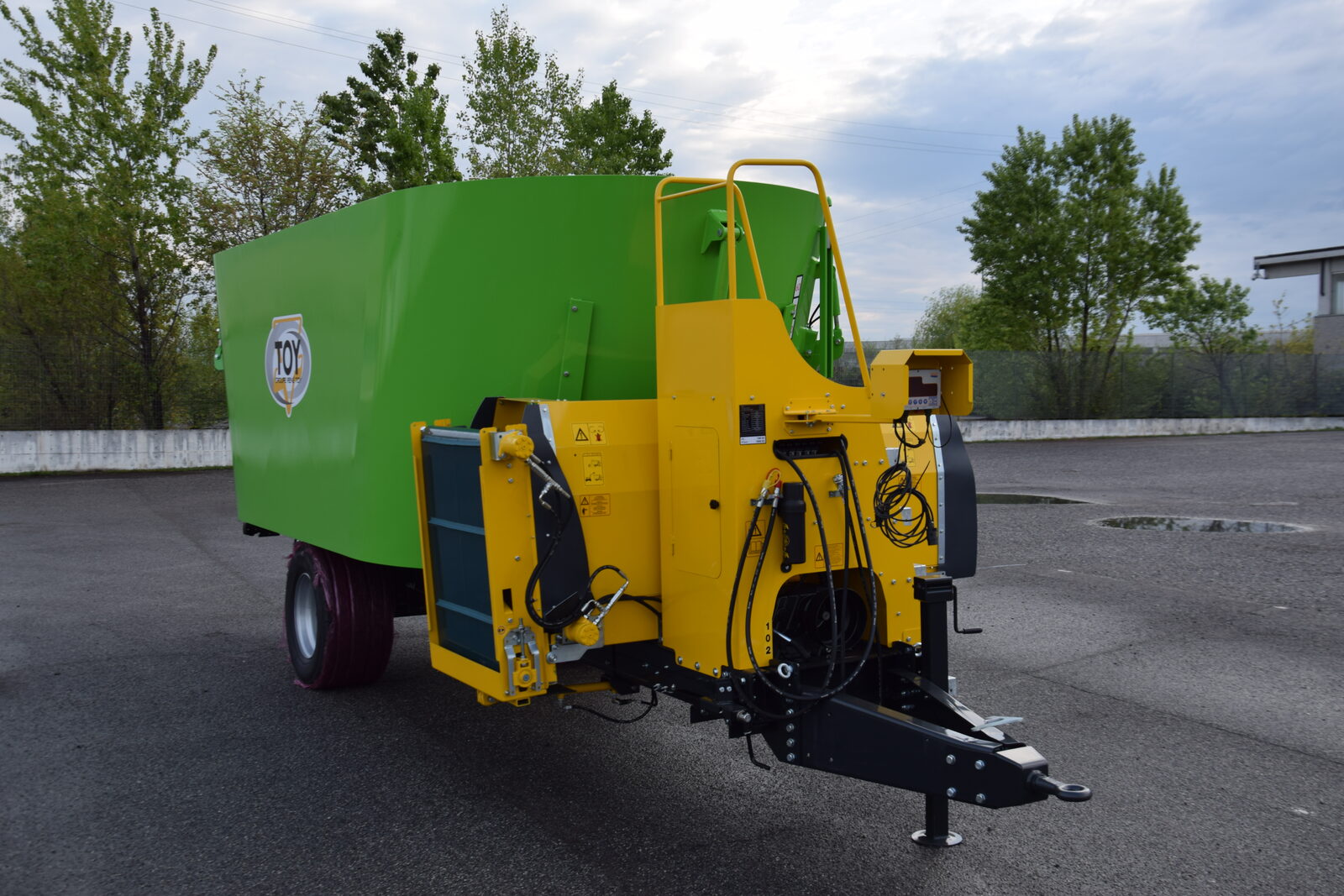 Machine agricole 15