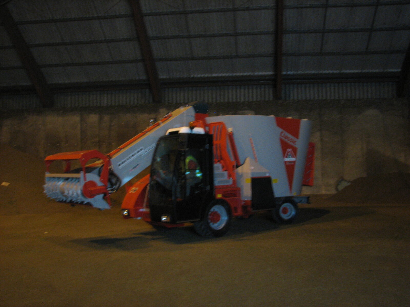 Machine agricole 25